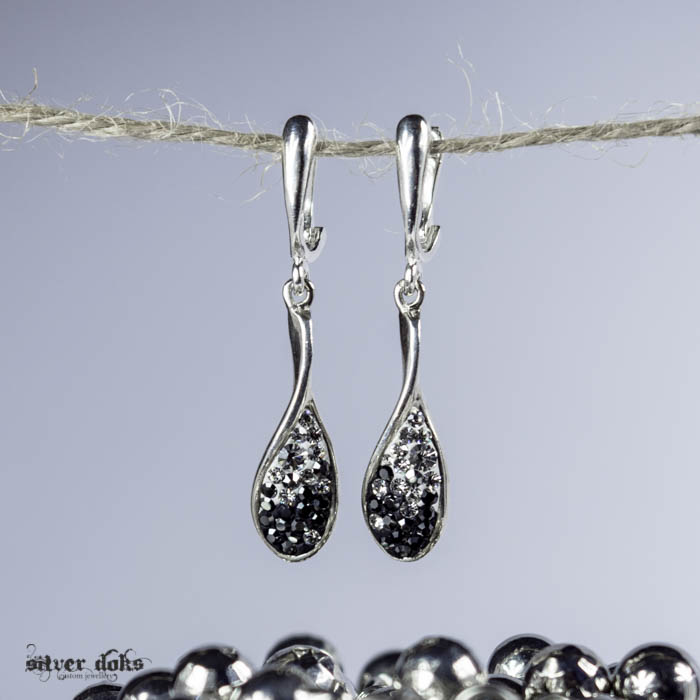 E063-сребърни-обеци-черни-swarovski (2).jpg